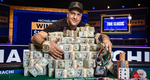 Michael Mizrachi faz história na WSOP 2025: vitória no Main Event e entrada imediata no Hall da Fama do Poker