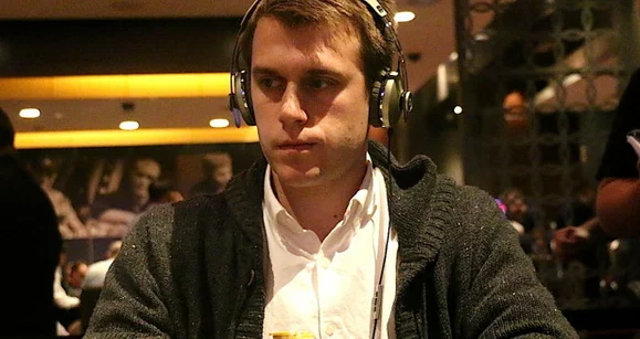 Como Derek Wolters comprou ações no Main Event da WSOP com base no ICM