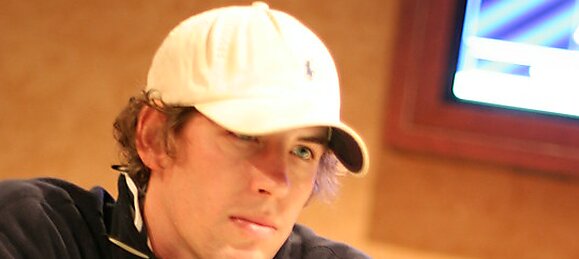 O melhor arremessador de três pontos da história do poker