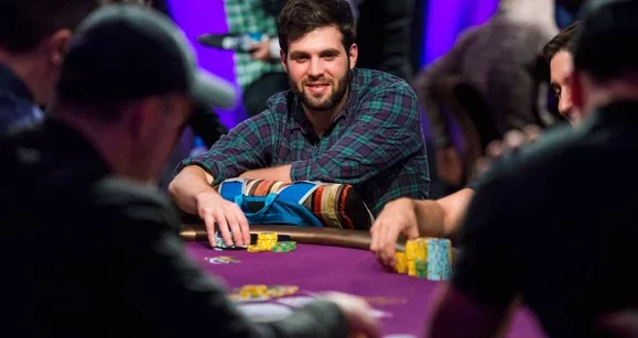 Ben Sulsky: "Não me arrependo de ter jogado poker, mas se tivesse escolha, faria outra coisa"
