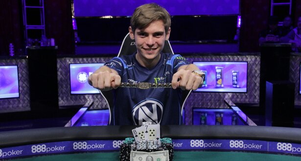 Fedor Holz dá três dicas para quem quer se tornar jogador profissional de poker