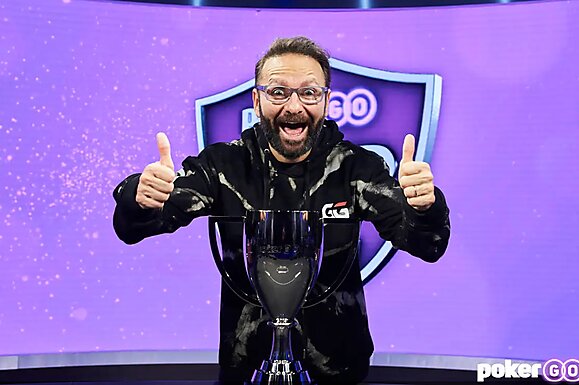 Daniel Negreanu fecha 2022 com $1,6 milhão de lucro em torneios