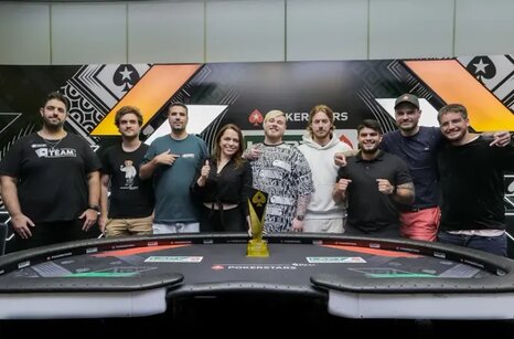 Mesa final do LAPT é formada com brasileiro Anthony Barranqueiros na liderança