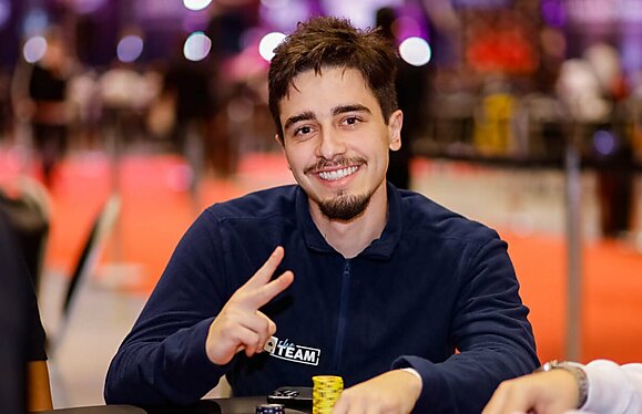 Melhores da Semana: Felipe Ketzer forrando no EPT e o primeiro grande resultado de aplicativo