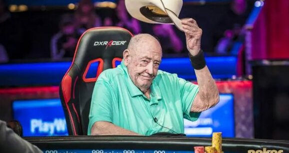 Mundo do poker presta homenagens a Doyle Brunson