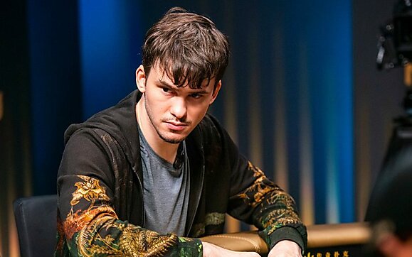 Trueteller: "Por seis anos, eu acordava e já ia jogar"