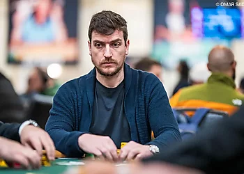 SCOOP PLO Main Event: habilidade e sorte ou habilidade e stack?