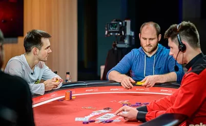 "Nikita-Roll" e um erro caro no river: Sam Greenwood dá nota 2 para si mesmo