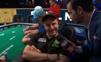 Resumo do Dia 8 do Main Event: Mizrachi, Margets e Hallaert na Mesa Final, restam apenas nove