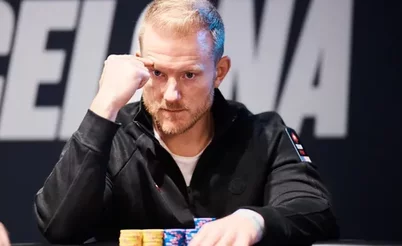 Jason Koon: "Chidwick é um cara excelente, mas ele não vai ficar rindo e contando piadas na mesa"