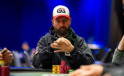 Daniel Negreanu fala sobre dívidas no poker e critica cobranças no X