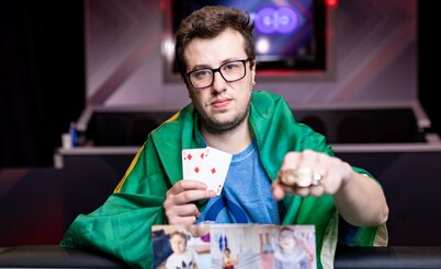 Gabriel Schroeder vence Evento 68 da WSOP e leva terceiro bracelete do Brasil na temporada