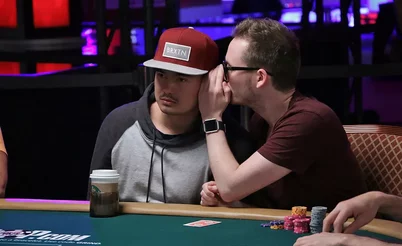 O lado do poker que ninguém vê: as histórias de dois jogadores cegos