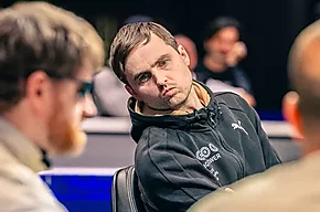 O vilão #1 do poker, Martin Kabrhel, foi Silenciado: análise da World Series