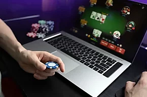 Os trapaceiros ameaçam o poker online? Reddit debate e nosso especialista decide