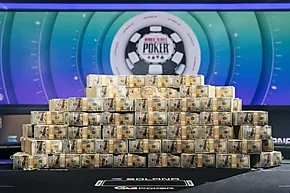 WSOP 2026 em números: prêmios, braceletes e recordes da série