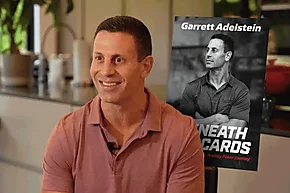 Garrett Adelstein afirma ter novas provas sobre a mão de J4 antes do lançamento de livro