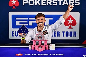 Melhor jogador do Brasil, Yuri Dzivielevski faz retrospectiva do melhor ano de sua carreira no poker ao vivo