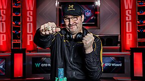 Phil Hellmuth ganha 17º bracelete da WSOP