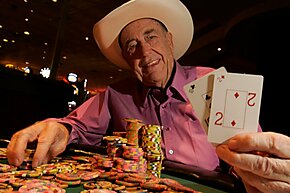 Justin Smith, ex-jogador high stakes, está dirigindo filme sobre Doyle Brunson