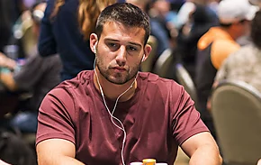 Darren Elias destrincha as fases dos torneios no podcast da Upswing Poker