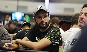 Na Mesa com o Editor, jogando a maior série da América Latina, o BSOP Millions
